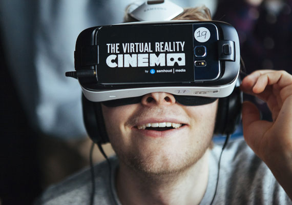 Virtual reality: A platform for film and media creativity?