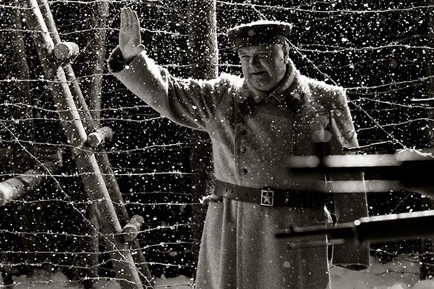 In the Crosswind: Un retrato congelado del horror soviético