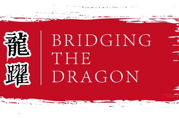 Bridging the Dragon: de Shanghai a Locarno