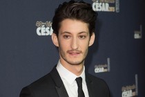 Pierre Niney dans Frantz de François Ozon