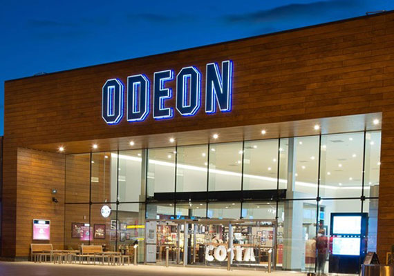 El grupo empresarial chino AMC adquiere Odeon & UCI