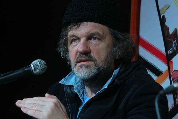 Emir Kusturica  • Fondateur et directeur du Festival du film et de la musique de Küstendorf