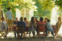 Critique : Fête de famille