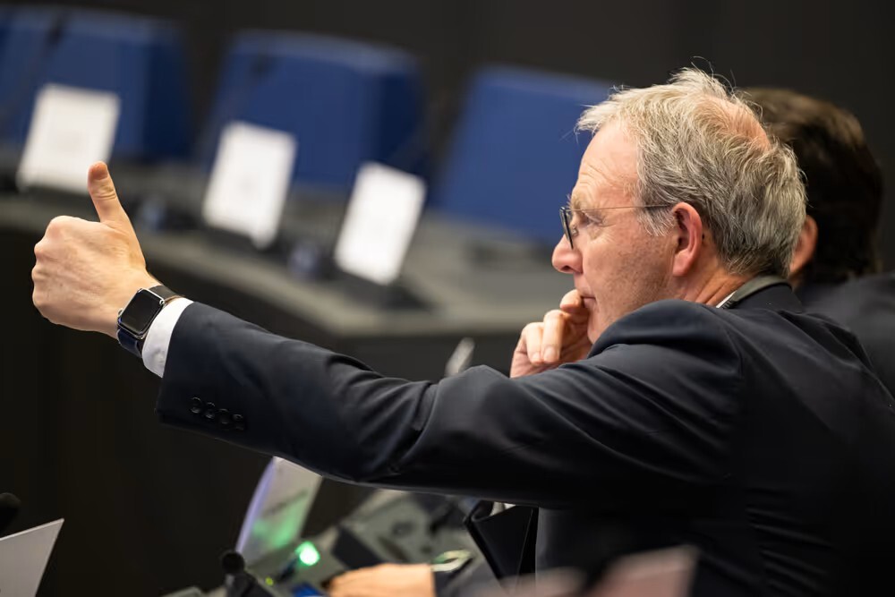 The European Parliament sends a clear message on the protection of authors’ rights in the face of AI