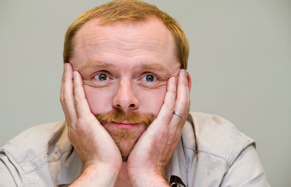 Simon Pegg et Robin Williams font Absolutely Anything