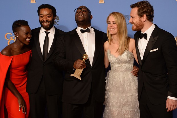 12 Years a Slave gagne le Globe du meilleur film, Gravity celui de la mise en scène