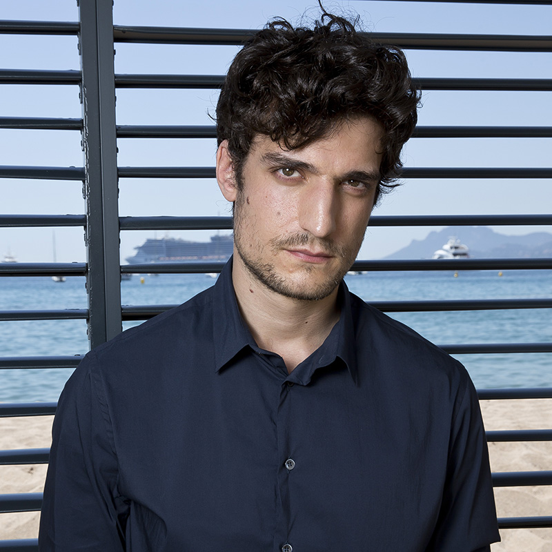 Louis Garrel: a quintessential Paris intellectual - ELEGANCEPEDIA