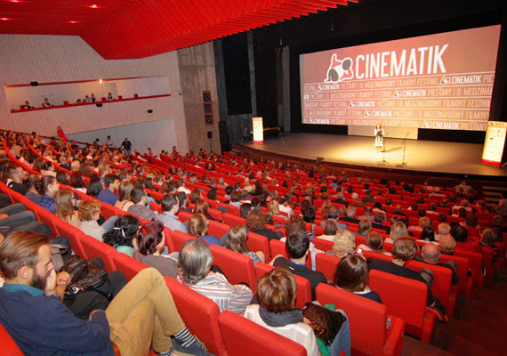 Cinematik pone el foco en el cine catalán y los directores emergentes