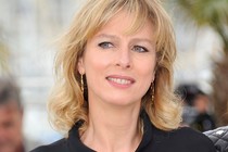Karin Viard protagonizará Le locataire, de Nadège Loiseau
