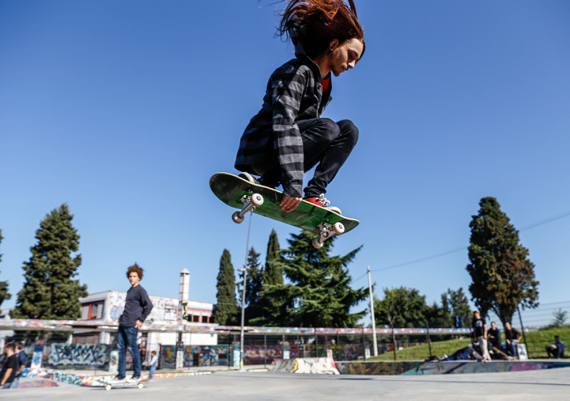 Slam, Andrea Molaioli on a skateboard