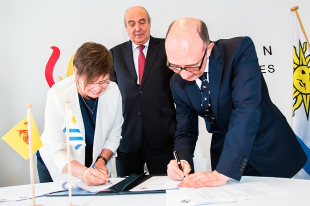 La Federazione Wallonie-Bruxelles e l'Uruguay firmano un accordo di coproduzione