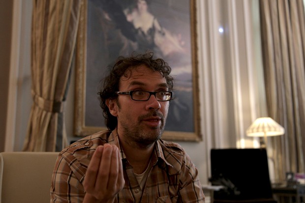 León Siminiani • Director