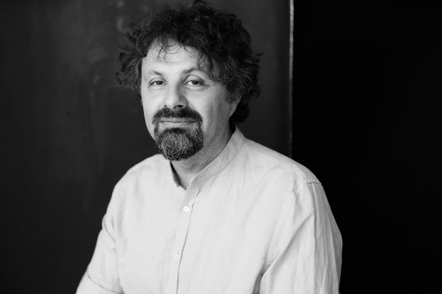 Radu Dragomir  • Director of Mo