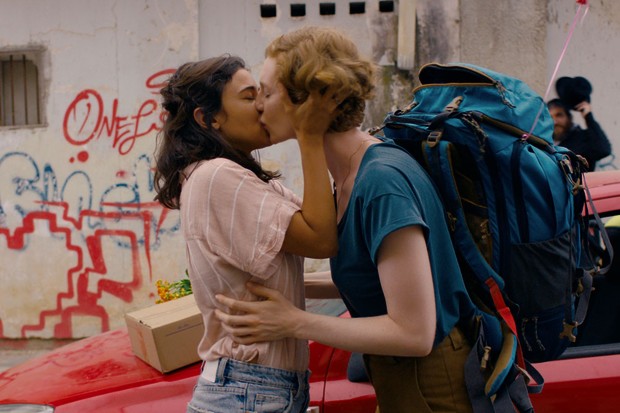 Kiss Me Before It Blows Up pour Totem Films à Berlin