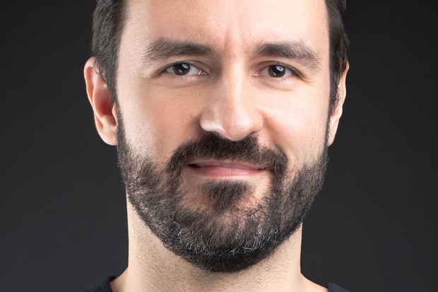 Igor Drljača  • Director de The White Fortress