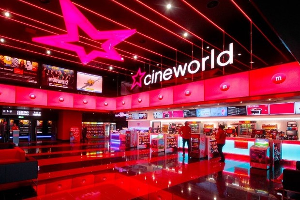 Cineworld et Warner Bros signent un nouvel accord sur la fenêtre réservée à l'exploitation dans les salles au Royaume-Uni