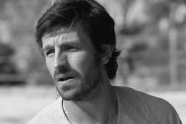 Eoin Macken  • Director de Here Are the Young Men