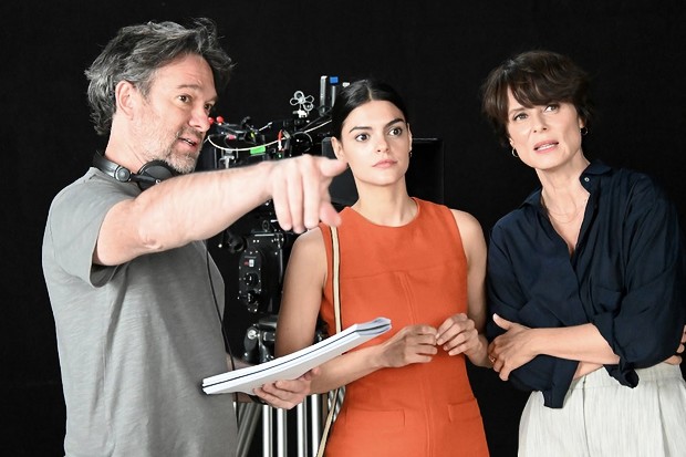 Fran Torres filming La jefa