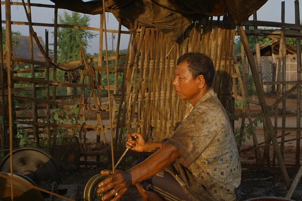 EXCLUSIVE: Trailer for Locarno Semaine de la Critique title A Thousand Fires