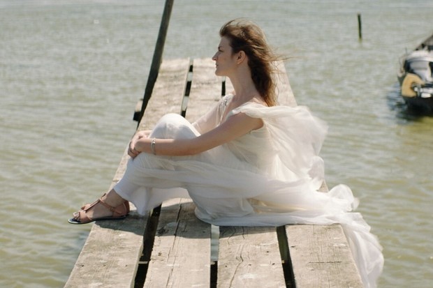 Alina Grigore boucle le tournage de son deuxième long-métrage, Amid Waters