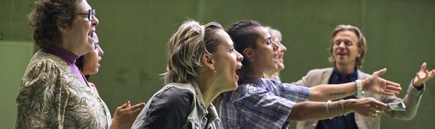 À l'ombre des filles