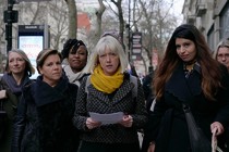 Critique : It’s Raining Women