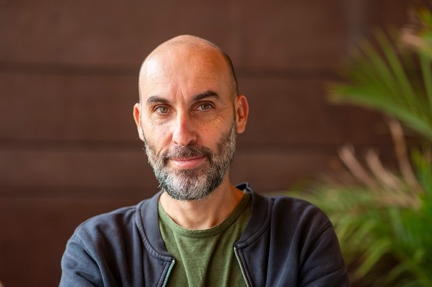 David Baute  • Director, MiradasDoc