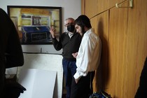 Mordechai Vardi in post-production with Barren