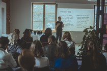 BLON examina la necesidad de ofrecer una buena presentación de las historias