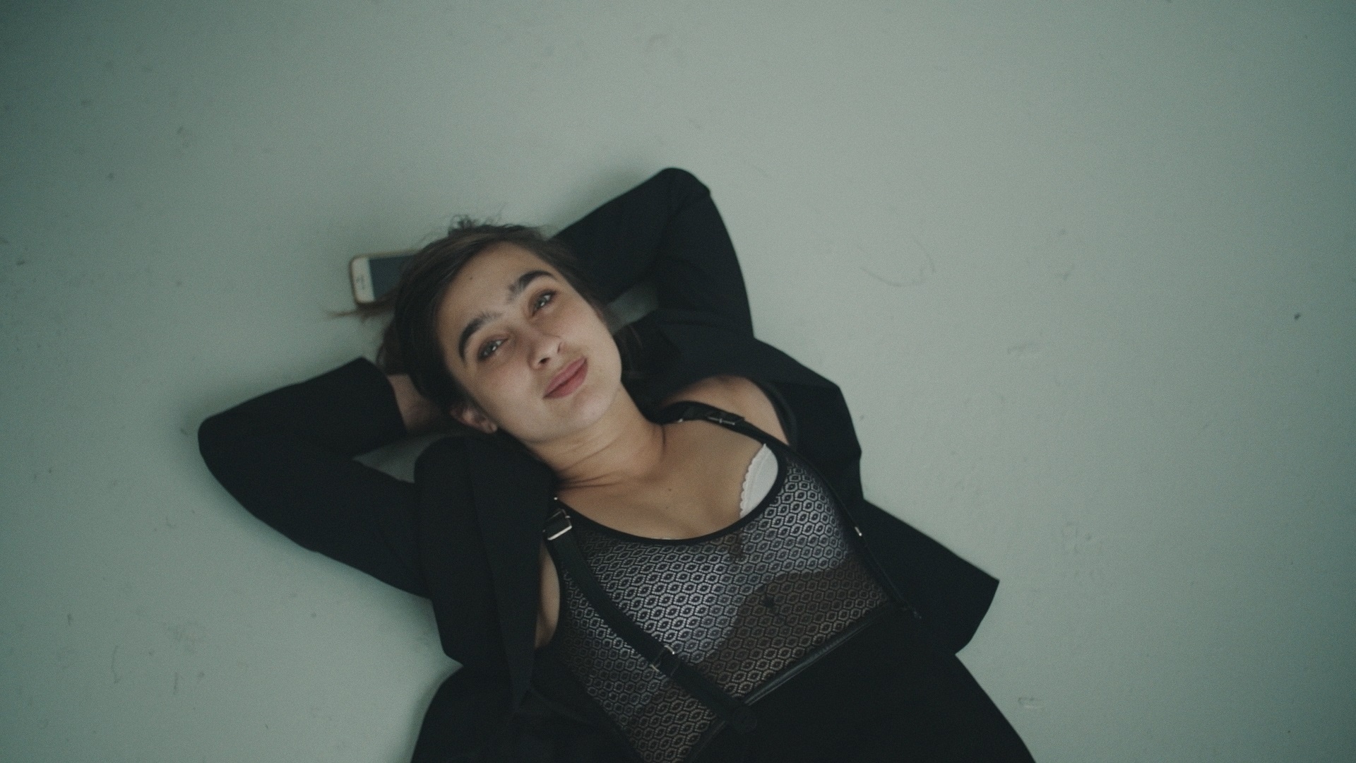 EXCLUSIVE: Trailer for IDFA International Competition title Apolonia, Apolonia