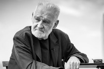 Los European Film Awards rinden homenaje a Béla Tarr