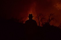 Recensione: Un volcán habitado