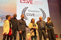 Se solo fossi un orso trionfa al Love International Film Festival di Mons