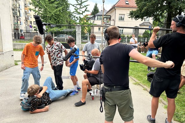 Boris Jurjašević starts shooting Elvis Škorc, Clever Klutz
