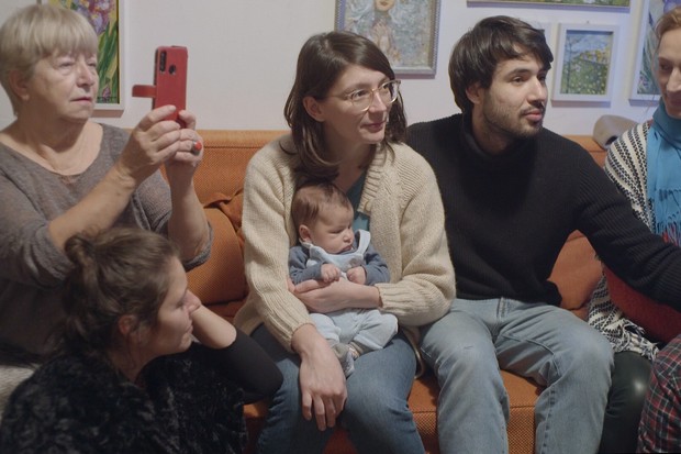 Recensione: An Almost Perfect Family