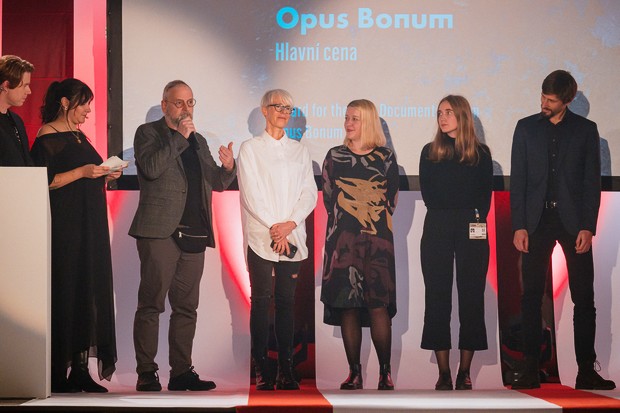 Ms. President crowned as Best Film at Ji.hlava