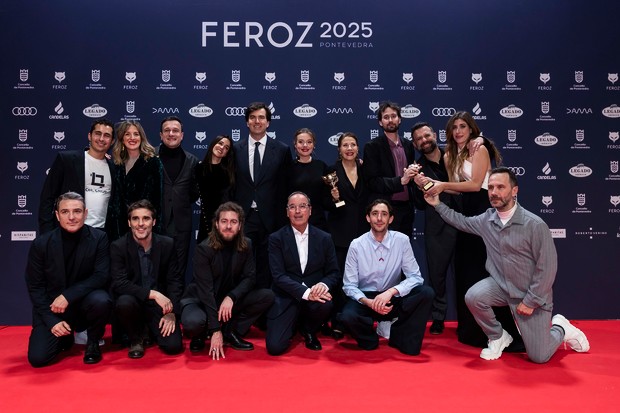 Casa en llamas décroche trois Feroz