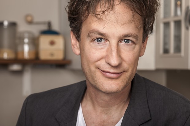 Jan-Henrik Stahlberg • Director of Muxmäuschenstill X