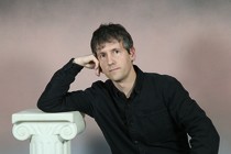 Enrique Buleo  • Director de Bodegón con fantasmas