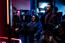 Arantxa Echevarría directs Hugo Silva in Cada día nace un listo