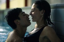 Critique : Don't Call Me Mama
