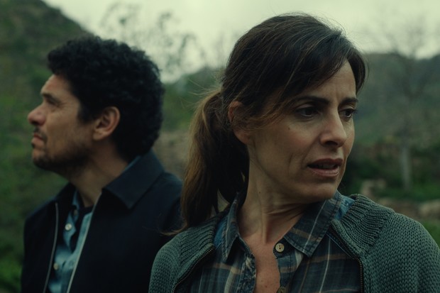 En l’eixam, primer largometraje de ficción dirigido por Óscar Bernàcer, encara su montaje