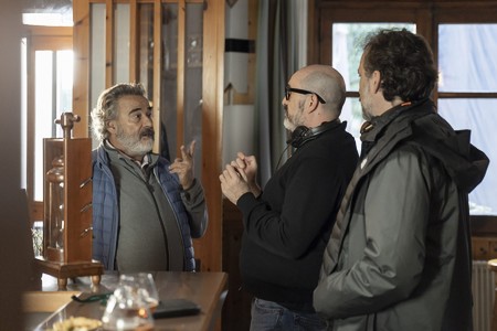 The Sánchez-Cabezudo brothers begin filming Killing a Bear