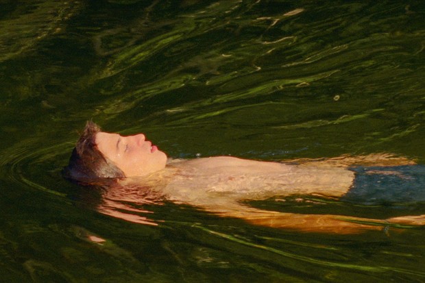 Strange River, de Jaume Claret Muxart, remporte le Macareux d'or de Reykjavik