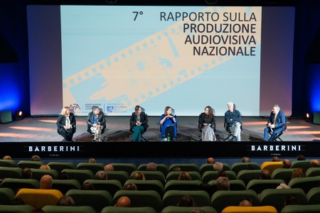 L’audiovisuel italien progresse de 9% grâce à la télévision linéaire et aux vidéos en ligne, révèle l'APA