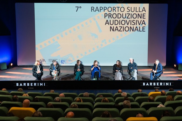 El audiovisual italiano crece un 9% gracias a la televisión lineal y los vídeos online, según la APA