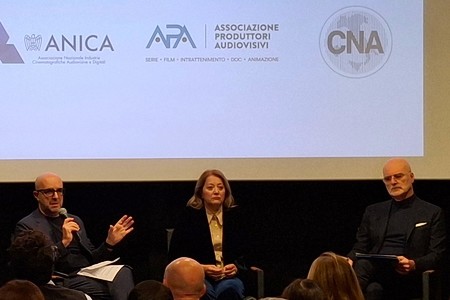 Italian producers warn of 75,000 jobs at risk following government cuts to the film industry