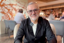 Stefanos Tsivopoulos • Director de Elena's Shift