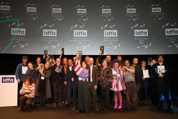 A Fox Under a Pink Moon se lleva el premio a mejor película en el IDFA