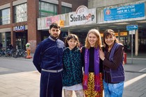 Caren Wuhrer shooting her debut feature, Große Mutter